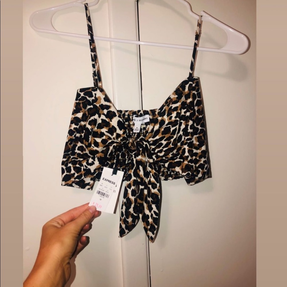 Express Cheetah Crop Top